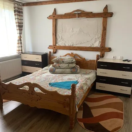 Gæstehus зґарда *